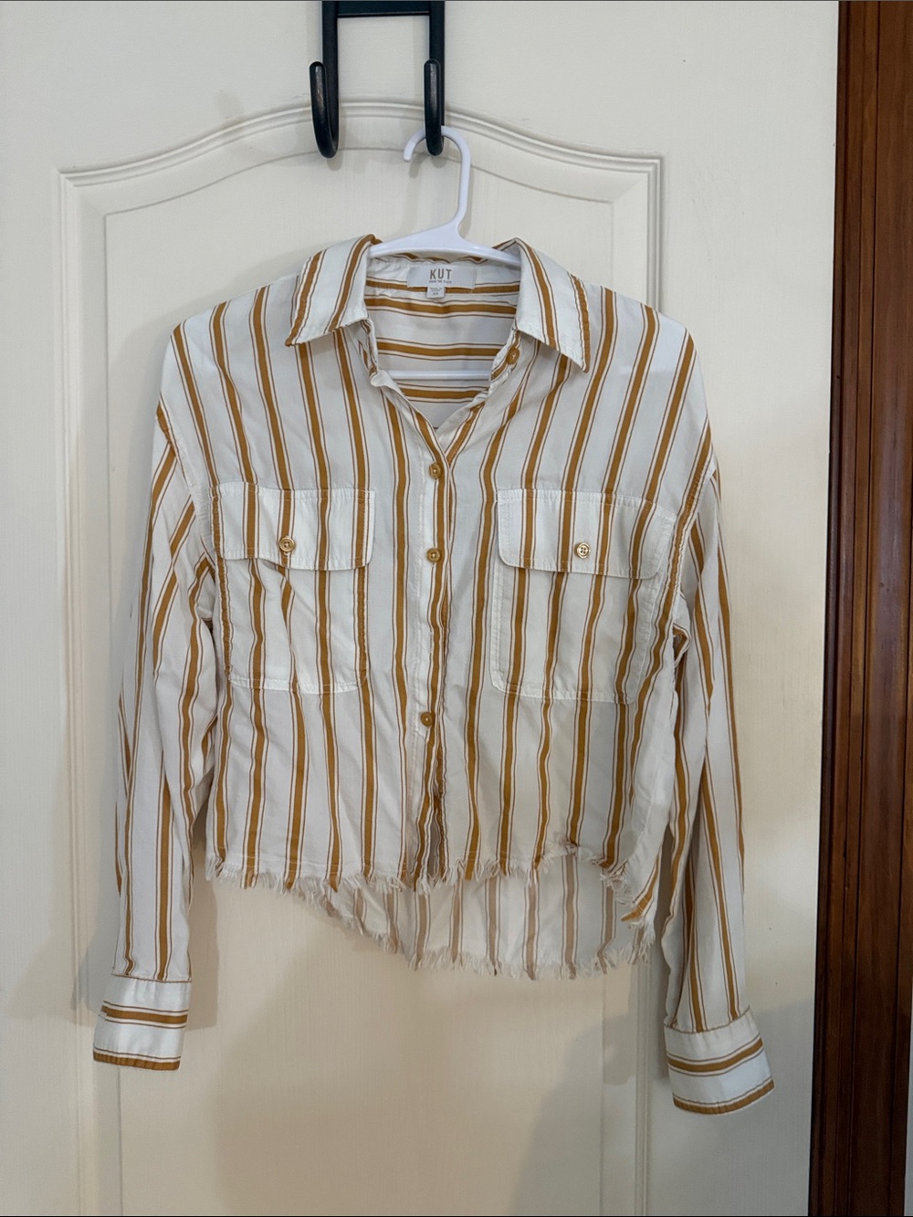Kut from the Kloth White and Mustard Striped Cropped Button-Up Shirt
